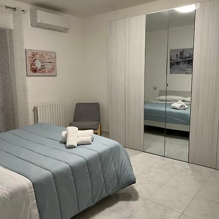 Casa Di Ro' Daire Taranto